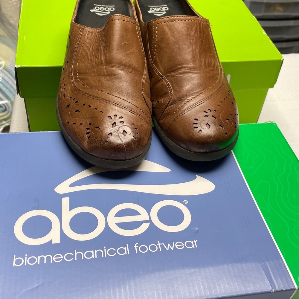 Abeo Women’s leather mules - Picture 2 of 12